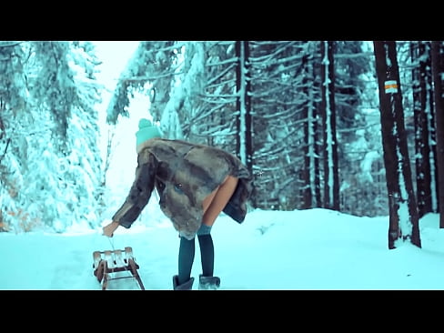 ❤️ Novoročné hudobné porno - Sex na novoročnú hudbu 2021 ❤️ Šukanie na sk.sayhentai.ru ❌